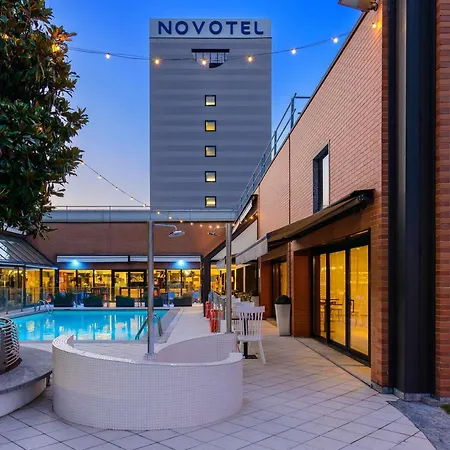 Novotel Linate Aeroporto Отель 4*