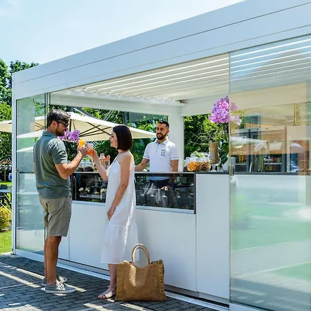 Novotel Linate Aeroporto Милан